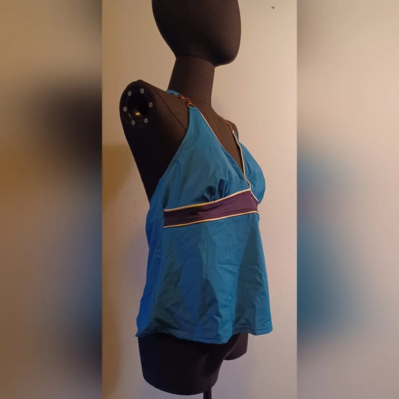 A Merona Swimsuit Halter Top - Picture 2 of 5